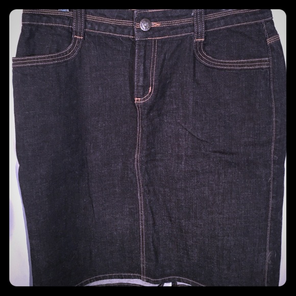 Axcess by Liz Claiborn Dresses & Skirts - Stretch Denim Skirt Axcess by Liz Claiborn Dresses & Skirts - Stretch Denim Skirt